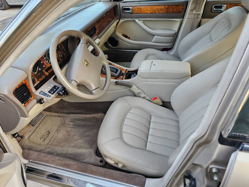 1995 Jaguar XJ-Series XJ6