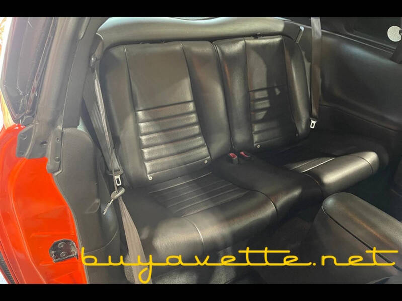 2004 Ford Mustang GT Deluxe