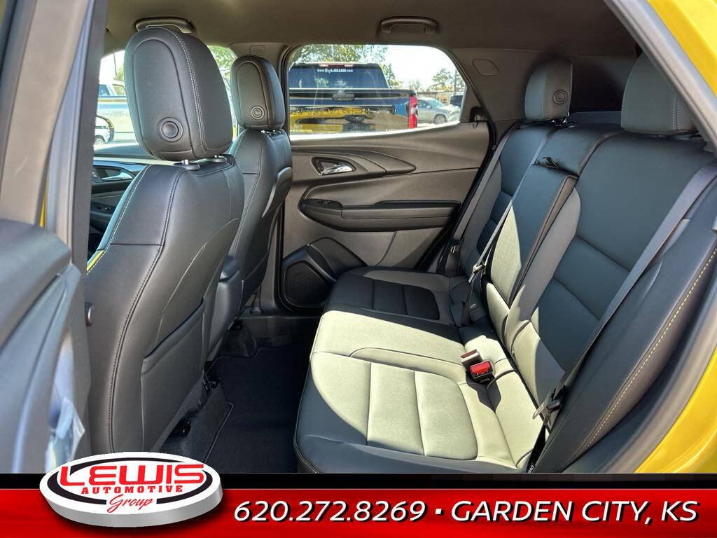 2025 Chevrolet Trailblazer for sale at Lewis Chevrolet of Garden City in Garden City, KS