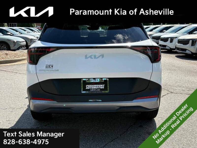 2026 Kia Sportage EX