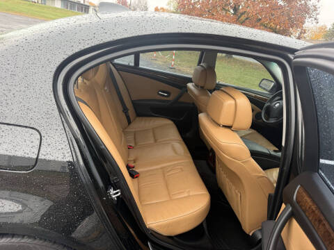 2009 BMW 5 Series 528i xDrive