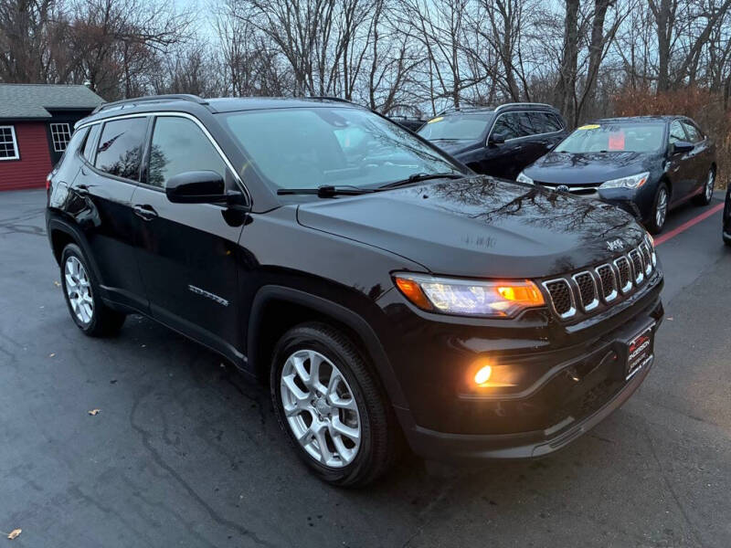 2023 Jeep Compass Latitude Lux