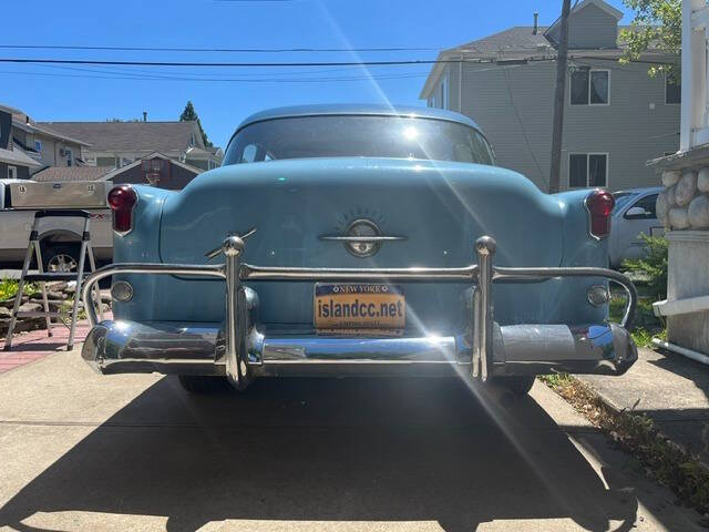 1953 Oldsmobile Deluxe 88
