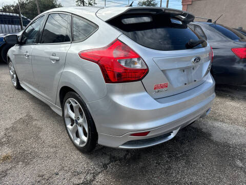 2014 Ford Focus ST