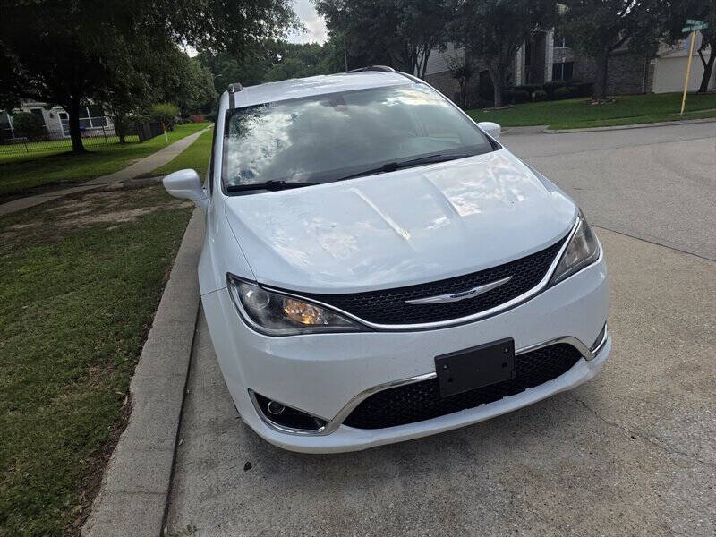 2019 Chrysler Pacifica Touring L