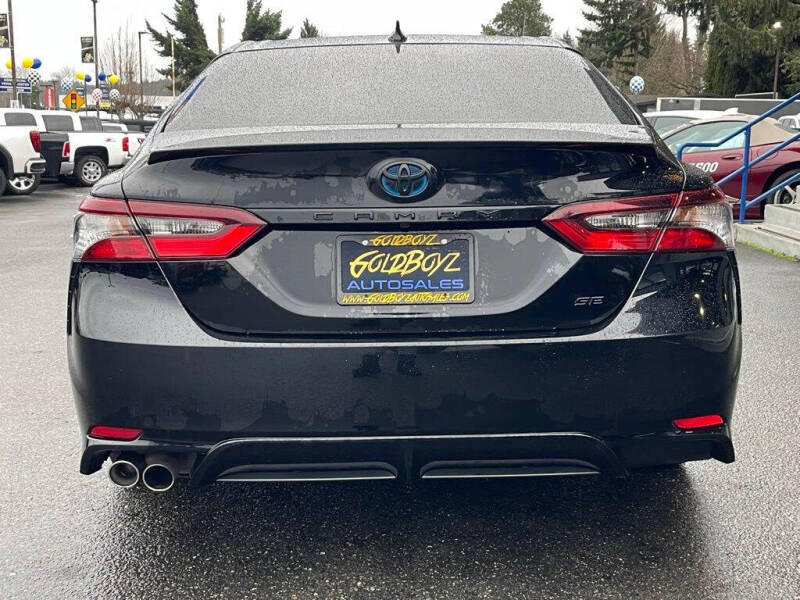 2024 Toyota Camry Hybrid SE