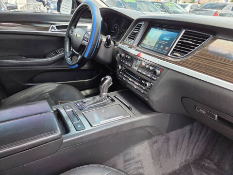 2015 Hyundai Genesis