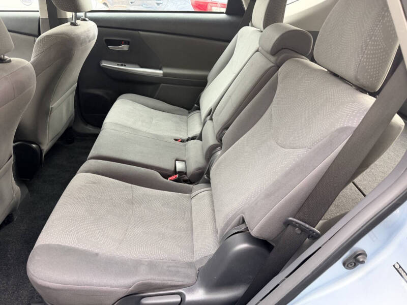 2012 Toyota Prius v Three