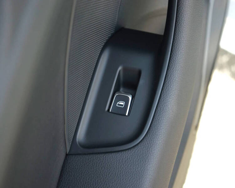 2015 Audi S3 2.0T quattro Prestige