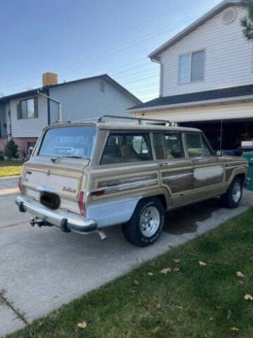 1989 Jeep Grand Wagoneer