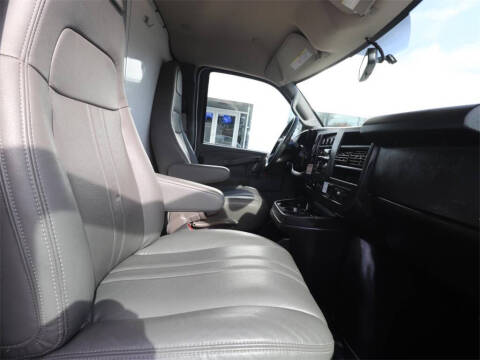 2022 GMC Savana 3500