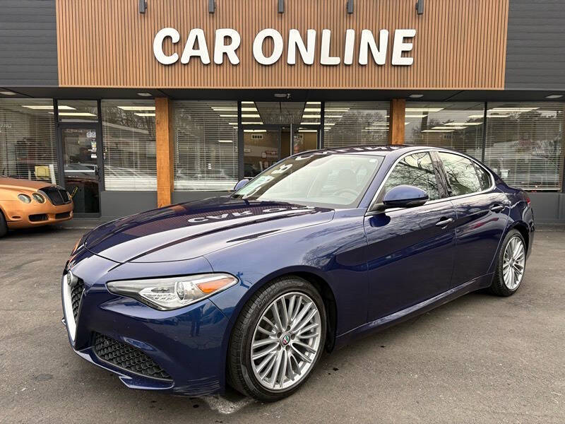 2017 Alfa Romeo Giulia Ti's photo