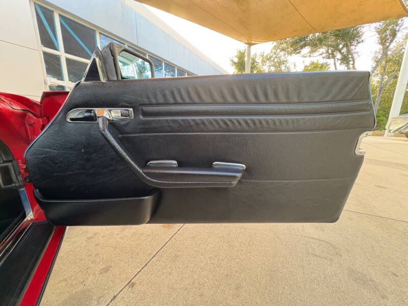 1989 Mercedes-Benz 560-Class 560 SL