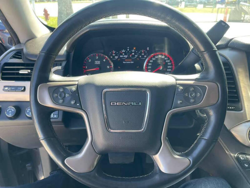 2016 GMC Yukon XL Denali