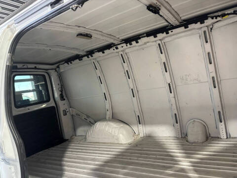 2018 GMC Savana 2500