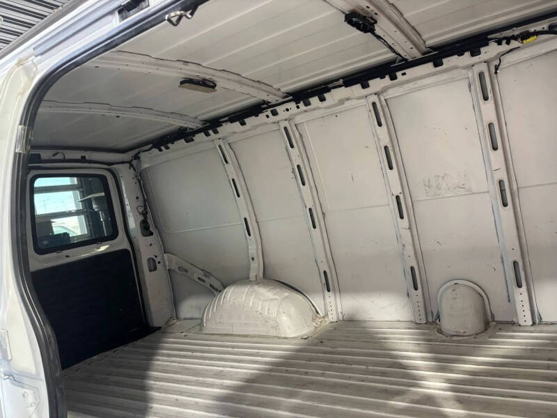 2018 GMC Savana 2500