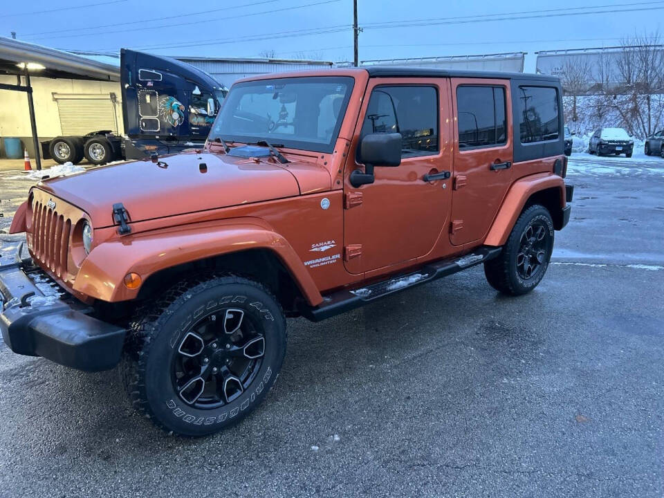 2011 Jeep Wrangler Unlimited Sahara's photo