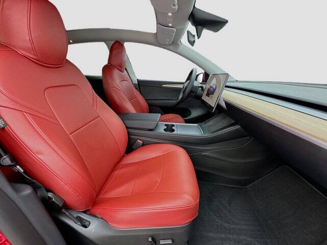 2023 Tesla Model Y Long Range