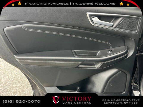 2023 Ford Edge Titanium