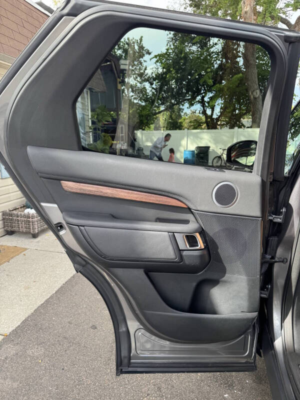 2017 Land Rover Discovery HSE