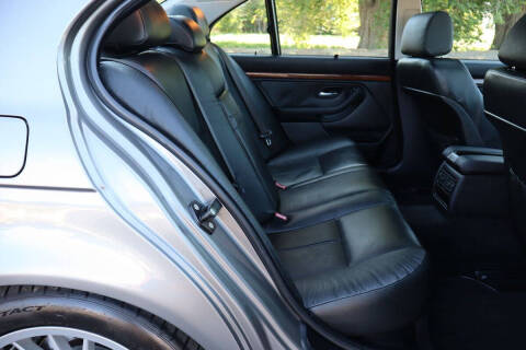 2002 BMW 5 Series 540i