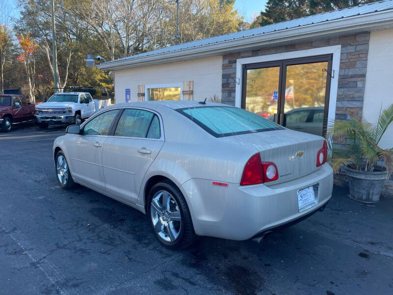 2011 Chevrolet Malibu 2LT photo 6