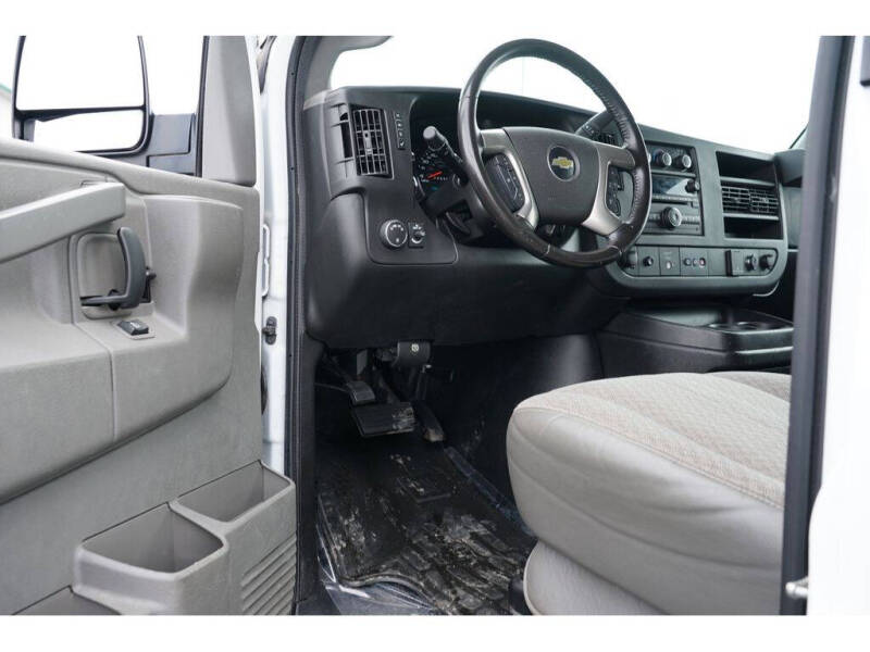 2016 Chevrolet Express LT 3500