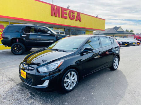 2013 Hyundai Accent for sale at Mega Auto Sales in Wenatchee WA