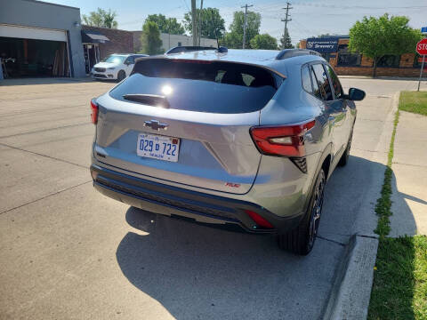 2024 Chevrolet Trax RS