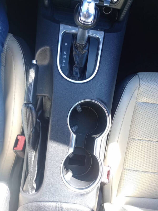 2022 Ford Mustang EcoBoost Premium