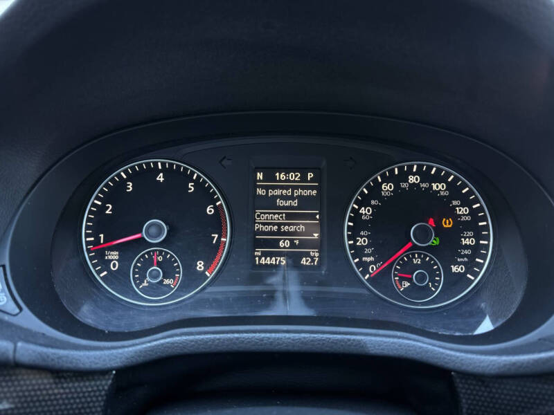 2015 Volkswagen Passat 1.8T Sport