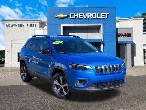 2022 Jeep Cherokee for sale at PHIL SMITH AUTOMOTIVE GROUP - SOUTHERN PINES GM in Southern Pines NC