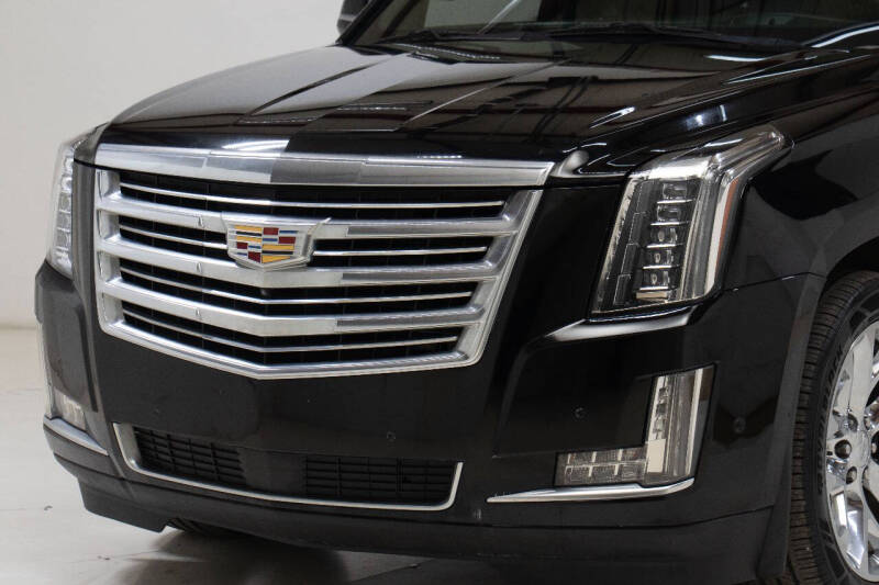 2020 Cadillac Escalade Platinum