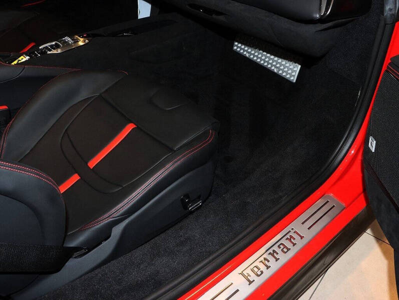 2023 Ferrari SF90 Spider