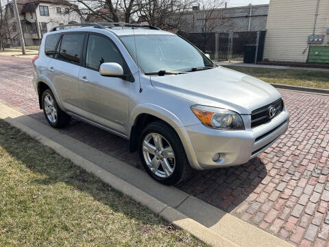 2006 Toyota RAV4 for sale at RIVER AUTO SALES CORP in Maywood IL