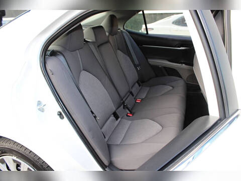 2023 Toyota Camry Hybrid LE