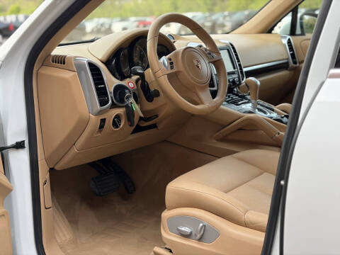 2012 Porsche Cayenne