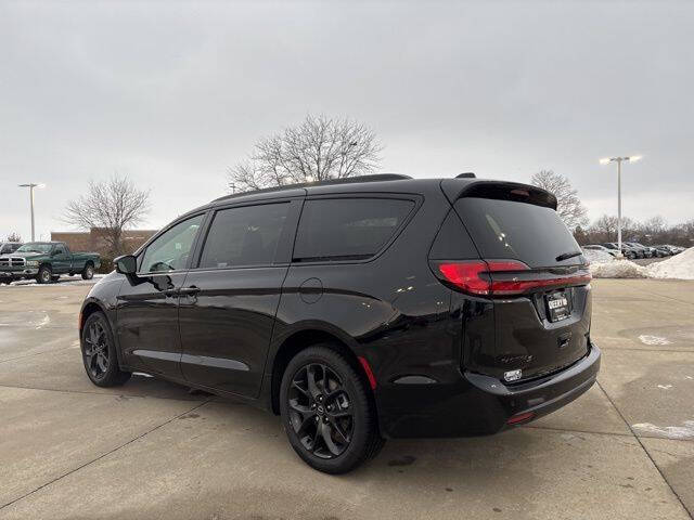 2026 Chrysler Pacifica Limited