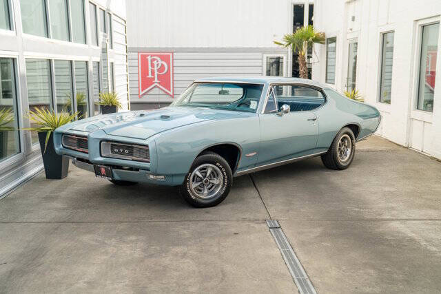 1968 Pontiac GTO 3