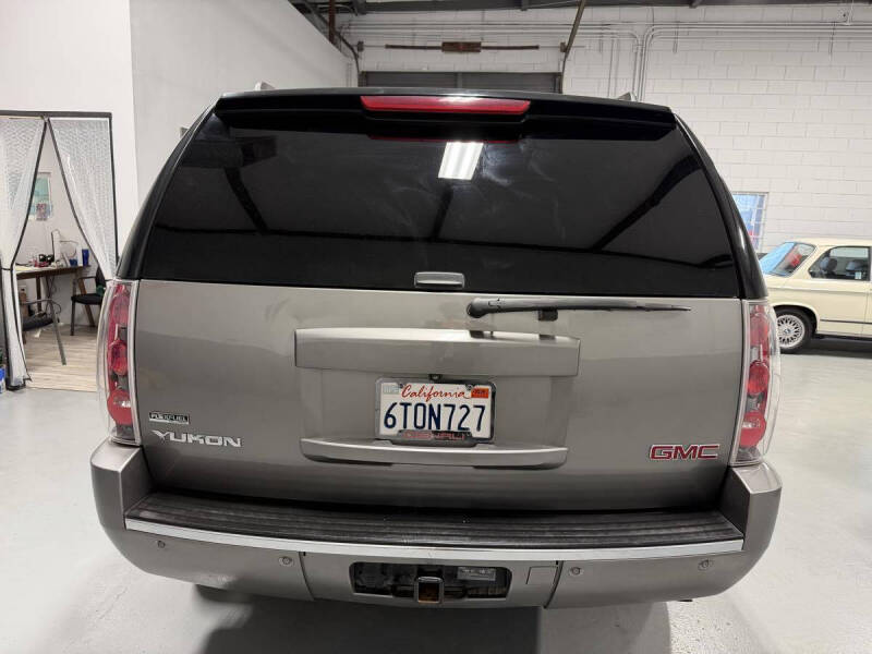 2012 GMC Yukon Denali