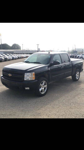 2007 Chevrolet Silverado 1500 for sale at Autos Unlimited, LLC in Adrian MI