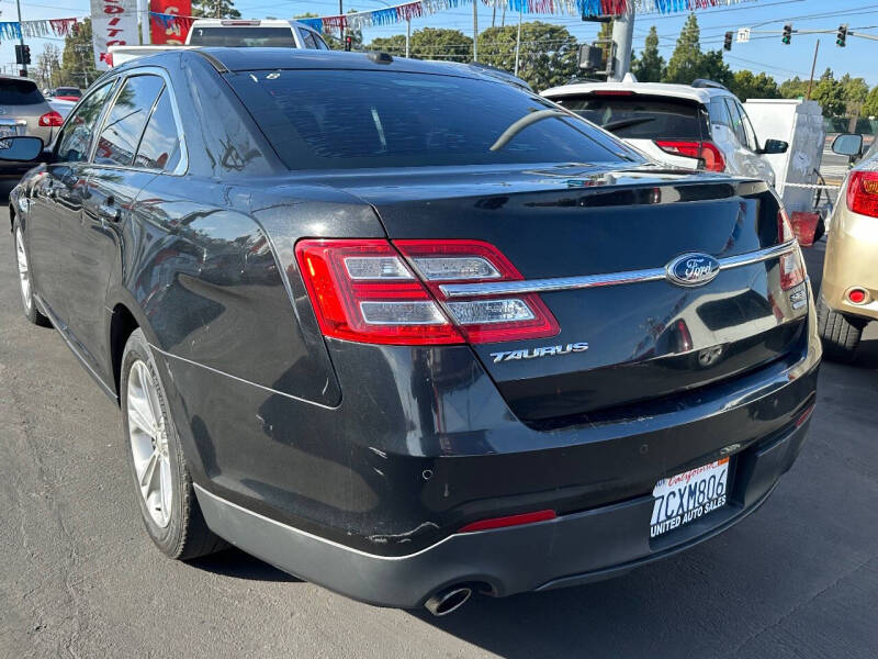 2013 Ford Taurus SEL