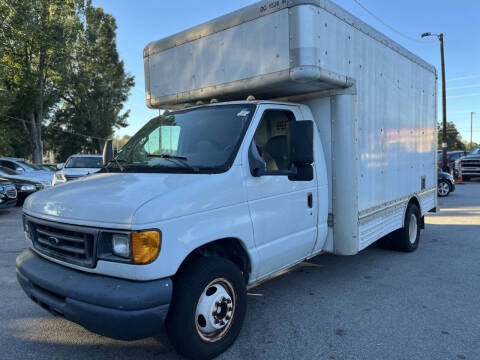 2006 Ford E-Series E-450 SD