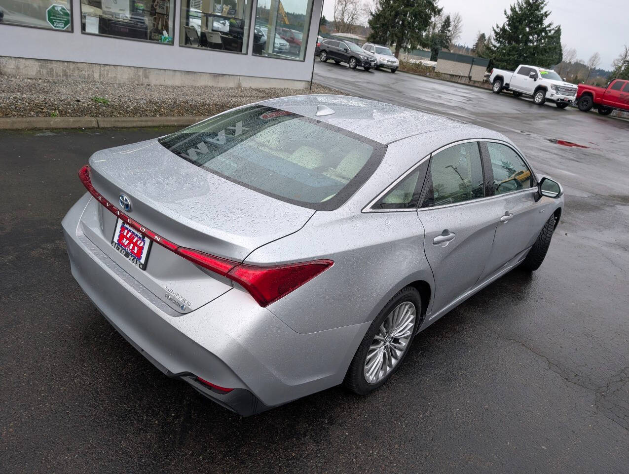 used 2019 Toyota Avalon Hybrid car, priced at $29,999