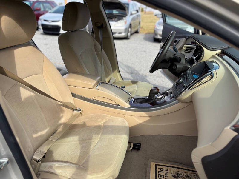 2011 Buick LaCrosse CX