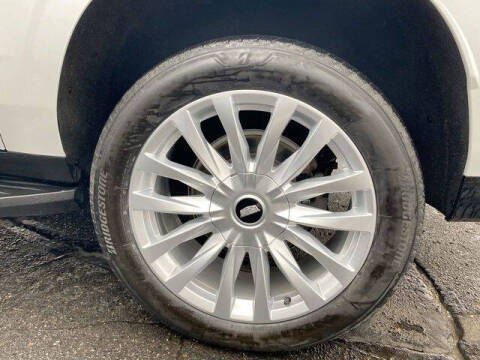 2023 Cadillac Escalade ESV Luxury