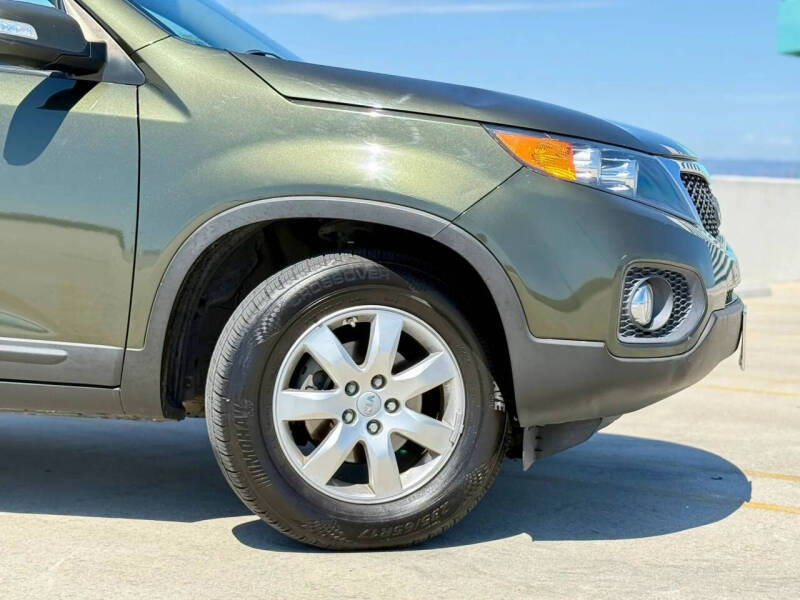 2012 Kia Sorento LX