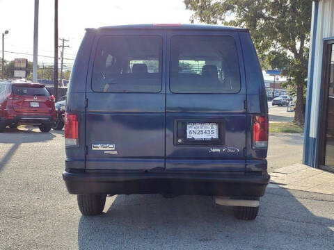 2012 Ford E-Series E-150 XL