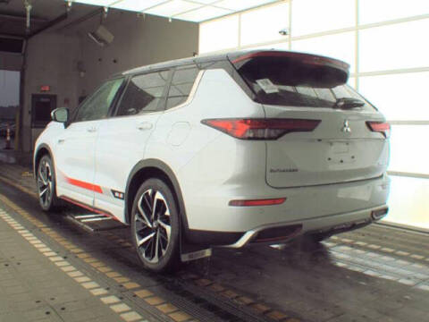 2023 Mitsubishi Outlander PHEV Ralliart