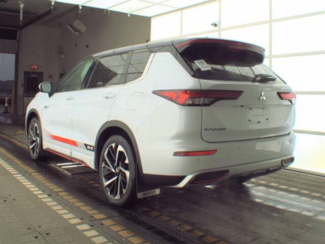 2023 Mitsubishi Outlander PHEV Ralliart